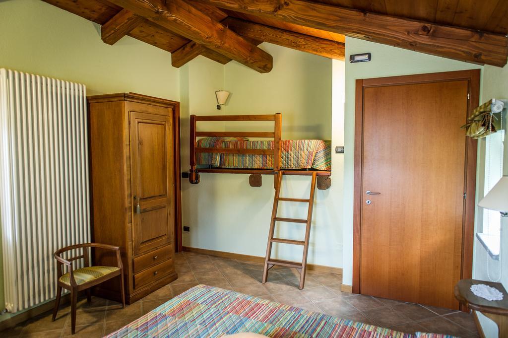 Bed and Breakfast Al Paschè à Dronero Chambre photo